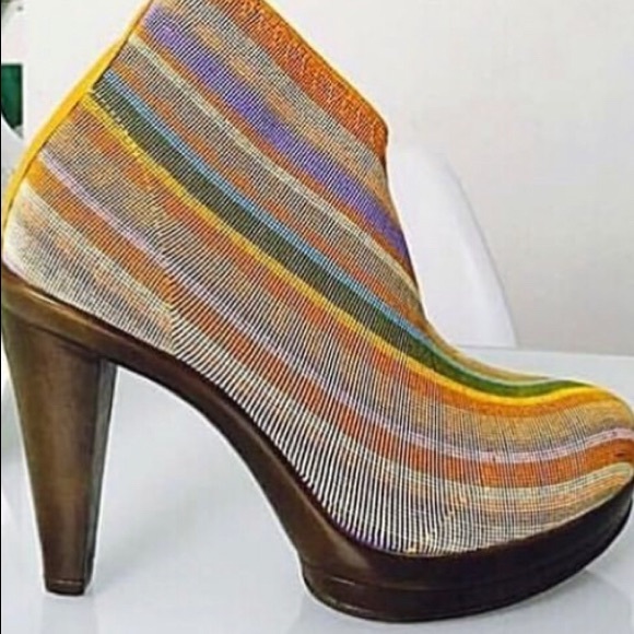 Barcelona Collective Eixample Ankle Boot - Picture 1 of 5